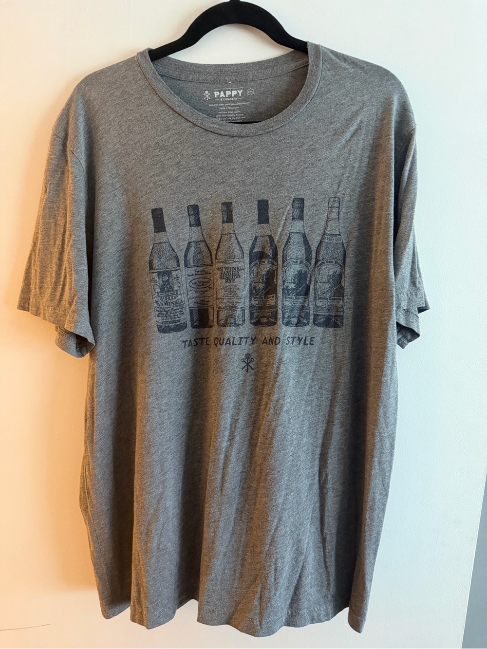 Men’s Short Sleeve Graphic Tee — Gray